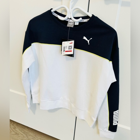 NWT Womens puma Sweatshirt size XS - Picture 2 of 4